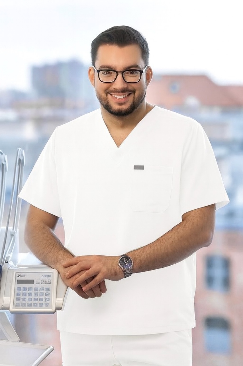 rafal_hajdula_kovalenko_dental_team